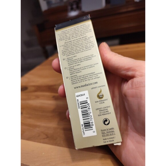 Max Factor Lipfinity Lipstick #88 Jeweled Discontinued In USA New Old Stock - Picture 3 of 6